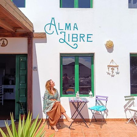 Guatiza アルマ リブレ B＆B Bed & Breakfast エクステリア 写真